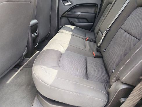 Used 2019 Chevrolet Colorado LT image 21