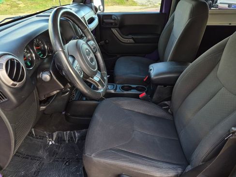 Used 2017 Jeep Wrangler Sport w/ Quick Order Package 24S image 16