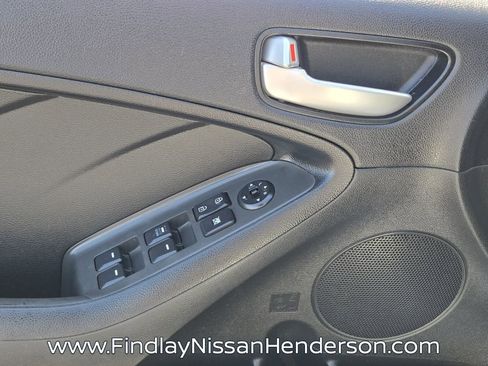 Used 2018 Kia Forte LX w/ LX Popular Package FWD image 19