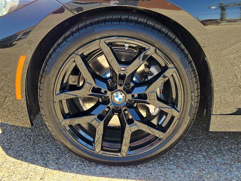New 2026 BMW 330i Sedan w/ M Sport Package RWD image 11
