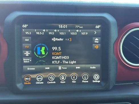 Used 2019 Jeep Wrangler Unlimited Rubicon AWD/4WD image 22
