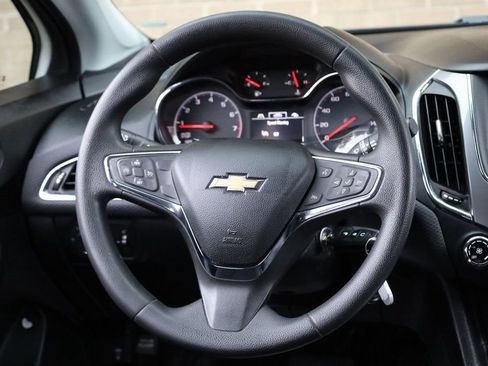 Used 2019 Chevrolet Cruze LS w/ LS Convenience Package image 25