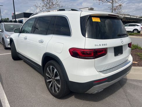 Used 2022 Mercedes-Benz GLB 250 image 9