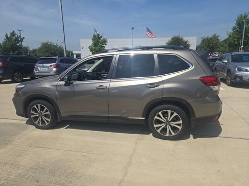 Used 2021 Subaru Forester Limited w/ Popular Package #3 AWD/4WD image 5