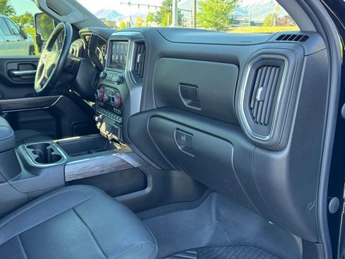 Used 2022 Chevrolet Silverado 2500 LTZ w/ LTZ Plus Package AWD/4WD image 15