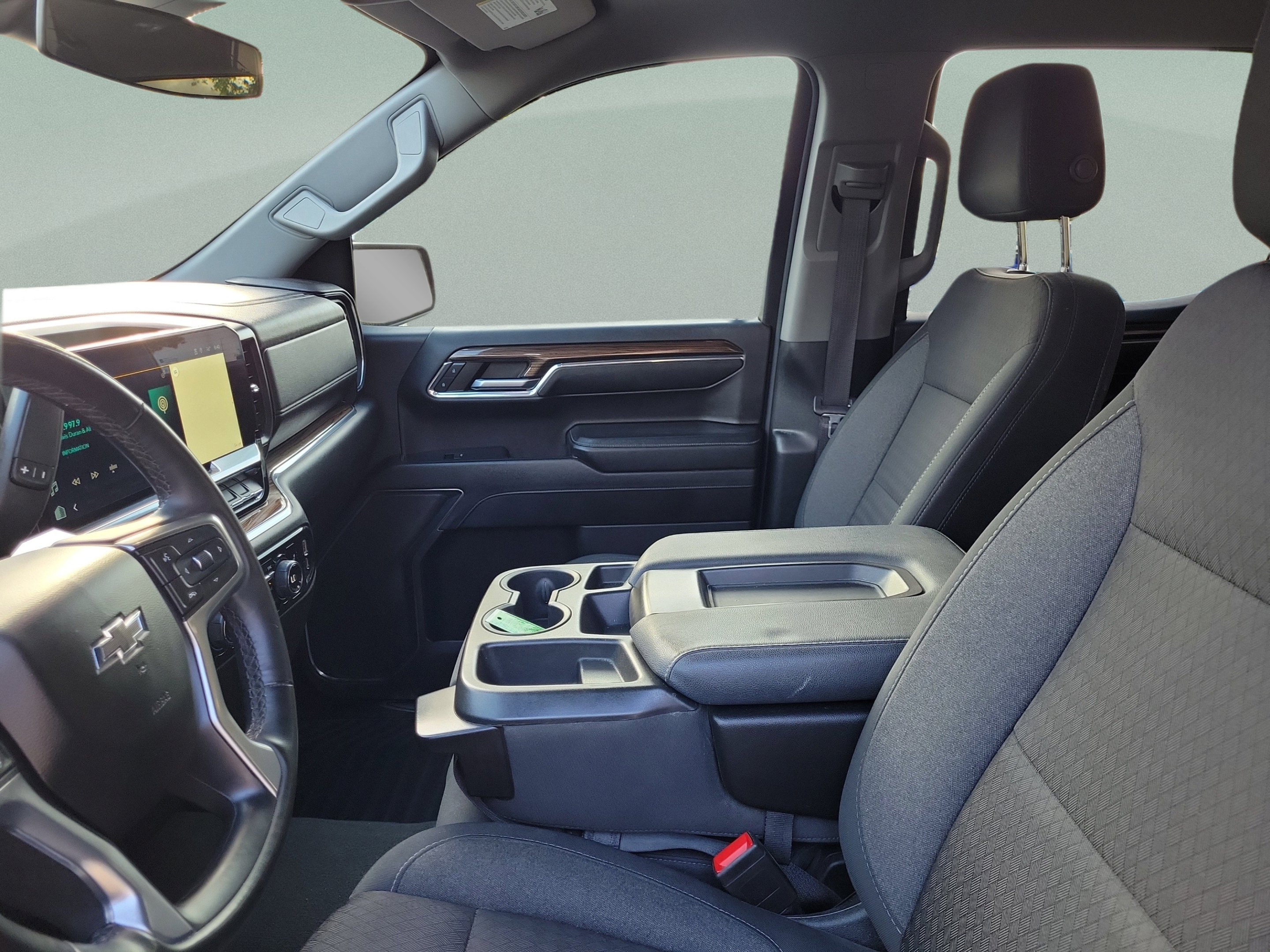 Used 2024 Chevrolet Silverado 1500 RST AWD/4WD image 11