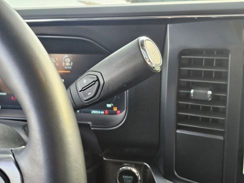 Certified 2024 Ford F350 Lariat w/ Tremor Off-Road Package image 30