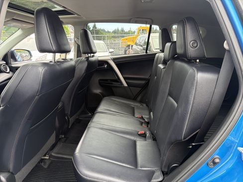 Used 2016 Toyota RAV4 Limited w/ Advanced Technology Package AWD/4WD image 9
