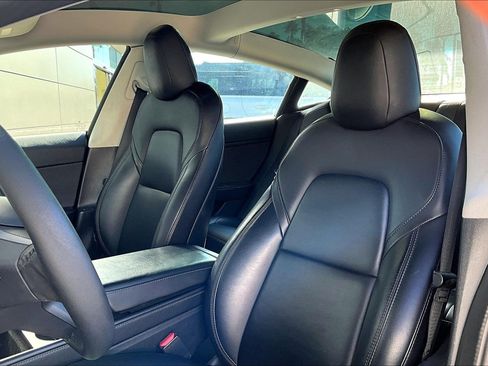 Used 2022 Tesla Model 3 Long Range image 25