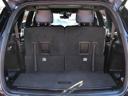 Used 2024 Jeep Grand Cherokee L Limited w/ Luxury Tech Group II image 53