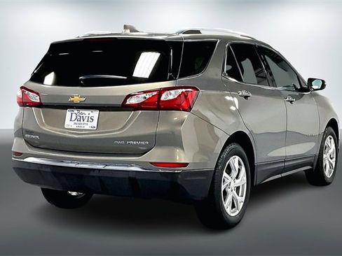 Used 2019 Chevrolet Equinox Premier image 7