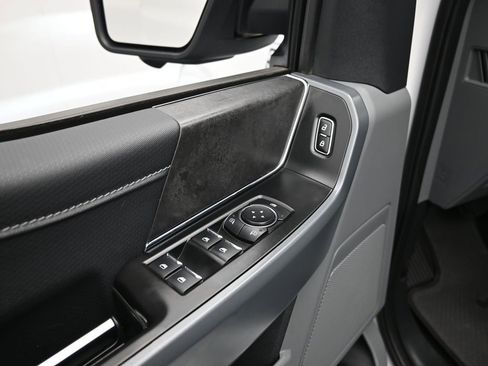 Certified 2024 Ford F150 XLT w/ Mobile Office Package image 11