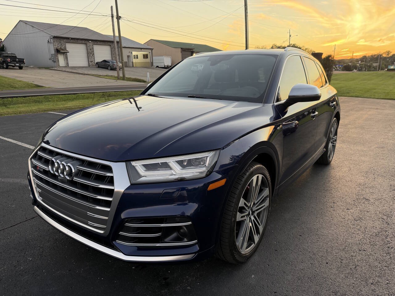 Used 2018 Audi SQ5 Prestige w/ Prestige Package AWD/4WD image 11