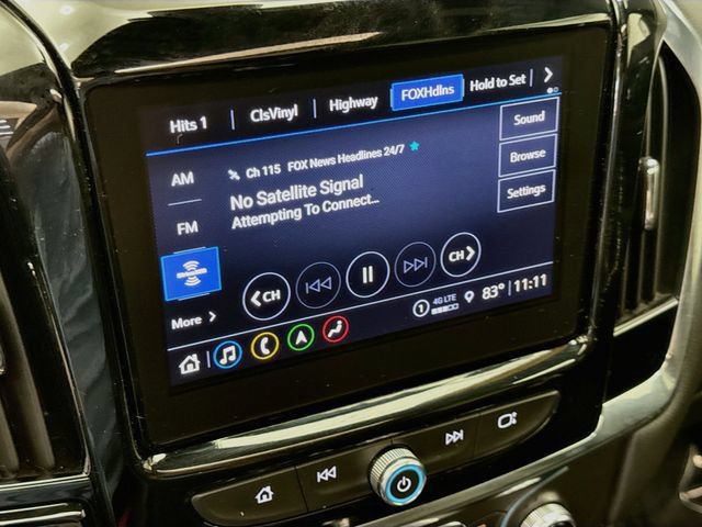 Used 2023 Chevrolet Traverse RS AWD/4WD image 15