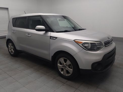 Used 2018 Kia Soul FWD image 11