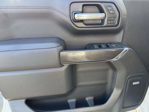 Used 2022 GMC Sierra 1500 AT4 w/ AT4 Premium Package image 16