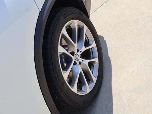 Certified 2026 BMW X5 xDrive40i w/ Premium Package AWD/4WD image 40