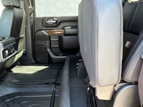Used 2022 Chevrolet Silverado 3500 High Country w/ Technology Package AWD/4WD image 28