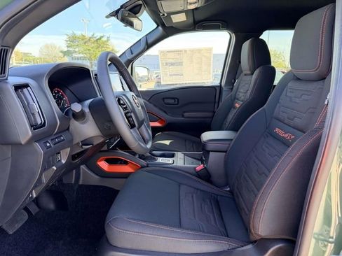 New 2026 Nissan Frontier PRO-4X w/ Pro-4x Convenience Package AWD/4WD image 16