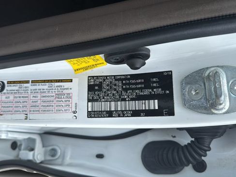 Used 2019 Lexus GX 460 w/ Navigation Package AWD/4WD image 34