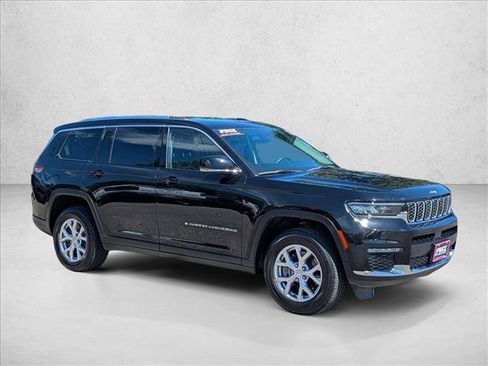 Used 2021 Jeep Grand Cherokee L Limited AWD/4WD image 3
