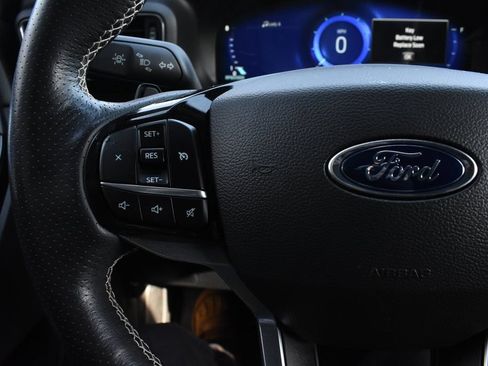 Used 2022 Ford Explorer ST AWD/4WD image 31