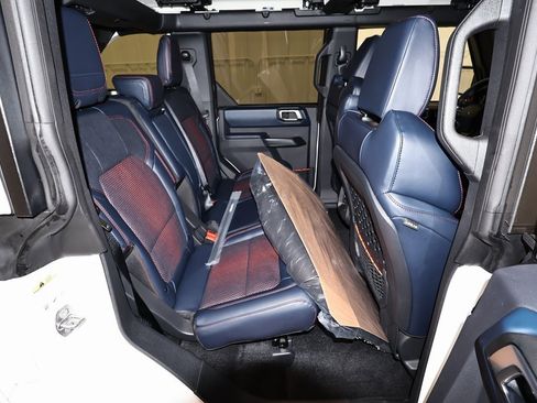 New 2025 Ford Bronco Raptor image 13