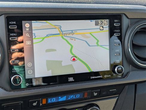 Used 2021 Toyota Tacoma image 24