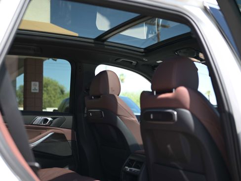 Used 2025 BMW X5 xDrive40i image 15