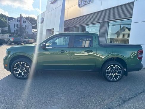 Used 2025 Ford Maverick Lariat w/ 4K Tow Package AWD/4WD image 9