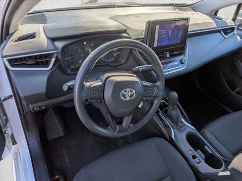 Used 2024 Toyota Corolla LE image 9