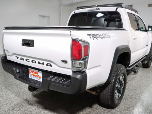 Used 2023 Toyota Tacoma TRD Off-Road image 7