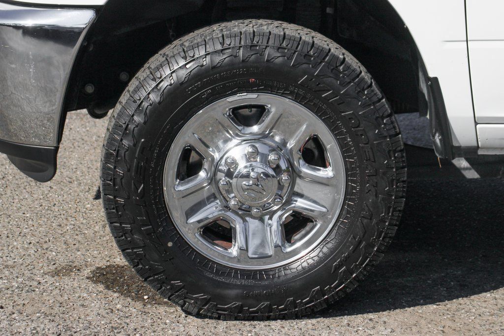 Used 2017 RAM 2500 SLT AWD/4WD image 38