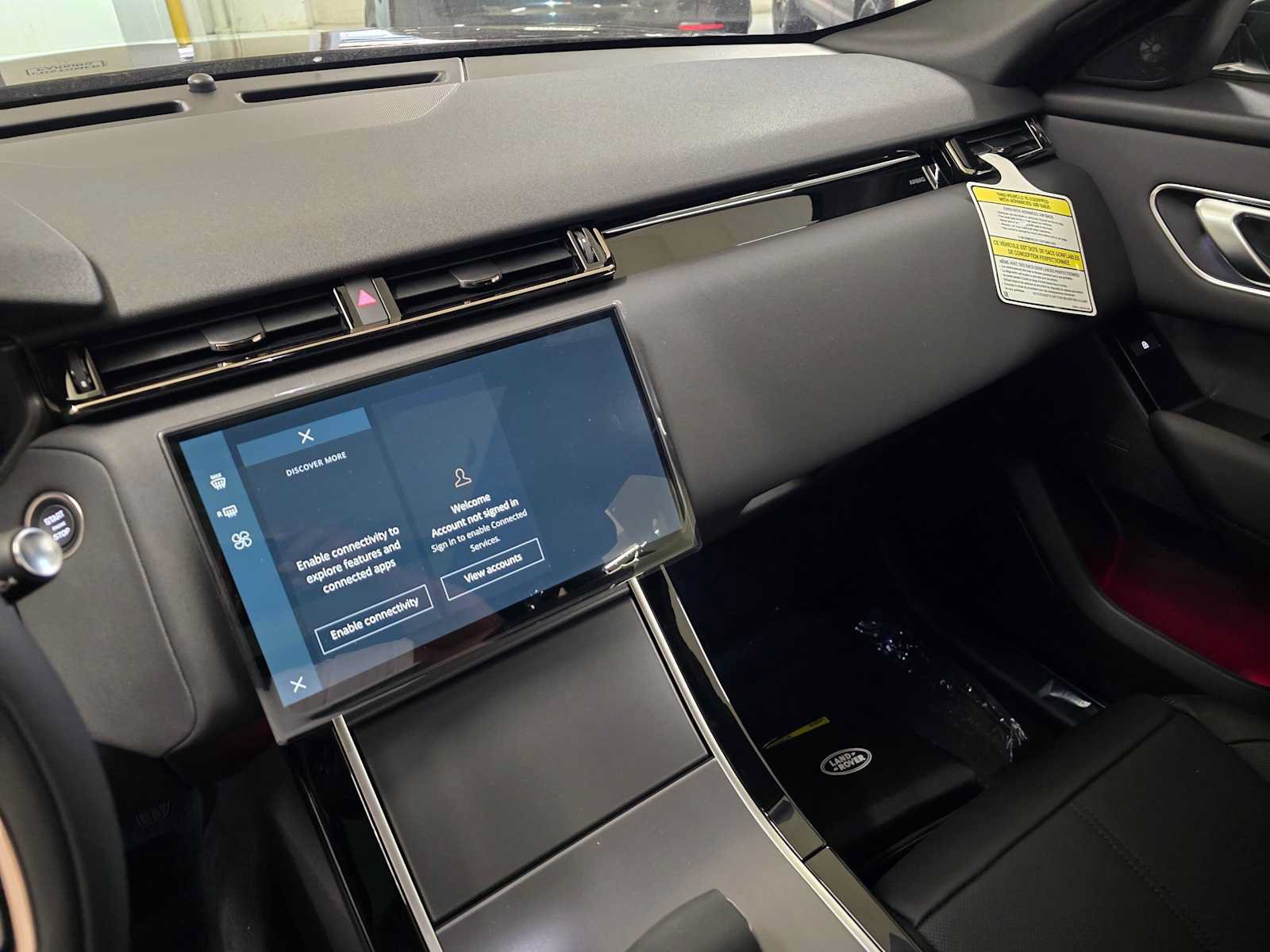 New 2026 Land Rover Range Rover Velar S AWD/4WD image 26