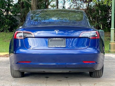Used 2022 Tesla Model 3 image 6