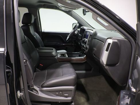 Used 2015 GMC Sierra 1500 SLT w/ SLT Crew Cab Value Package AWD/4WD image 29
