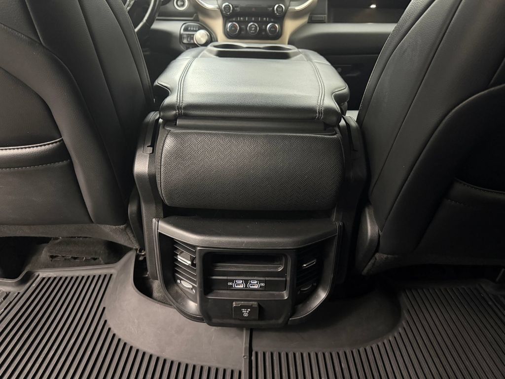 Used 2021 RAM 1500 Laramie AWD/4WD image 28