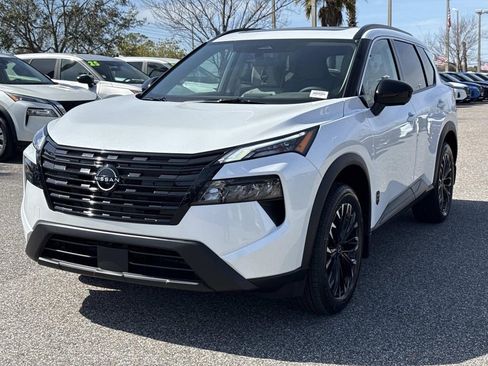 Used 2026 Nissan Rogue SV image 7