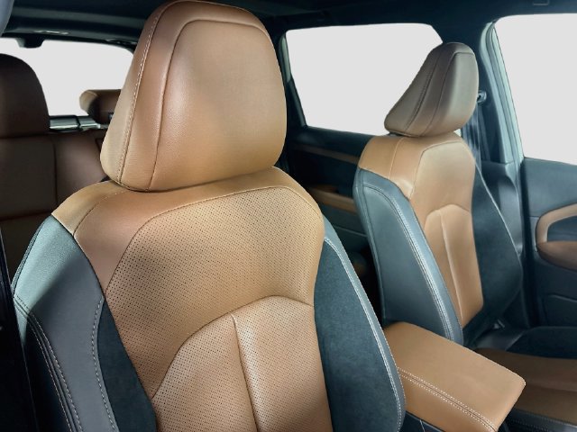 Certified 2025 Subaru Forester Touring AWD/4WD image 33
