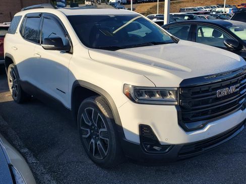 Used 2021 GMC Acadia SLT w/ Elevation Edition image 2