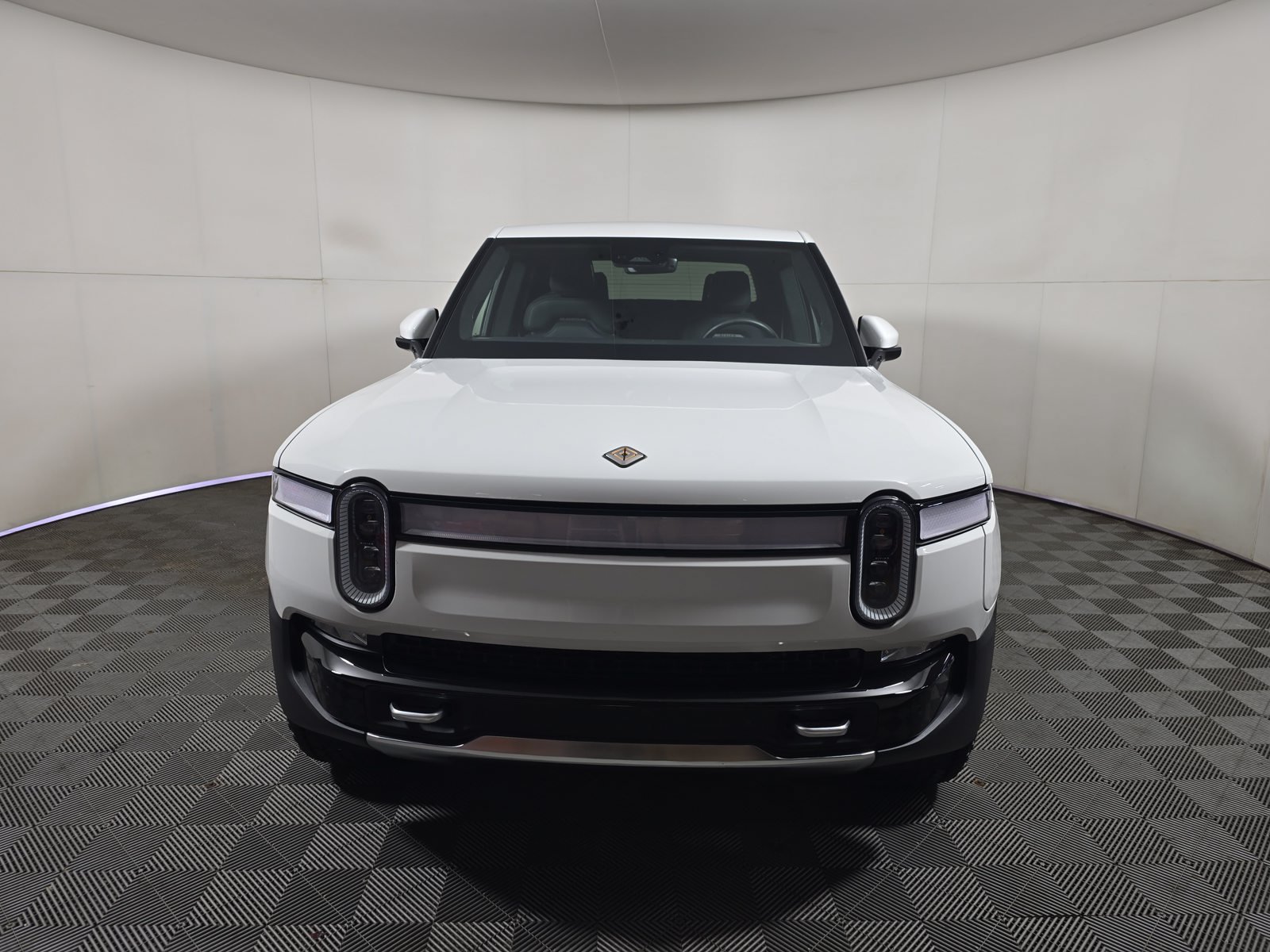 Used 2023 Rivian R1T Adventure Quad AWD/4WD image 8