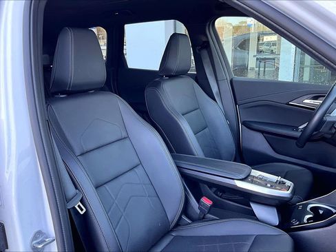 Certified 2025 BMW X1 xDrive28i image 9