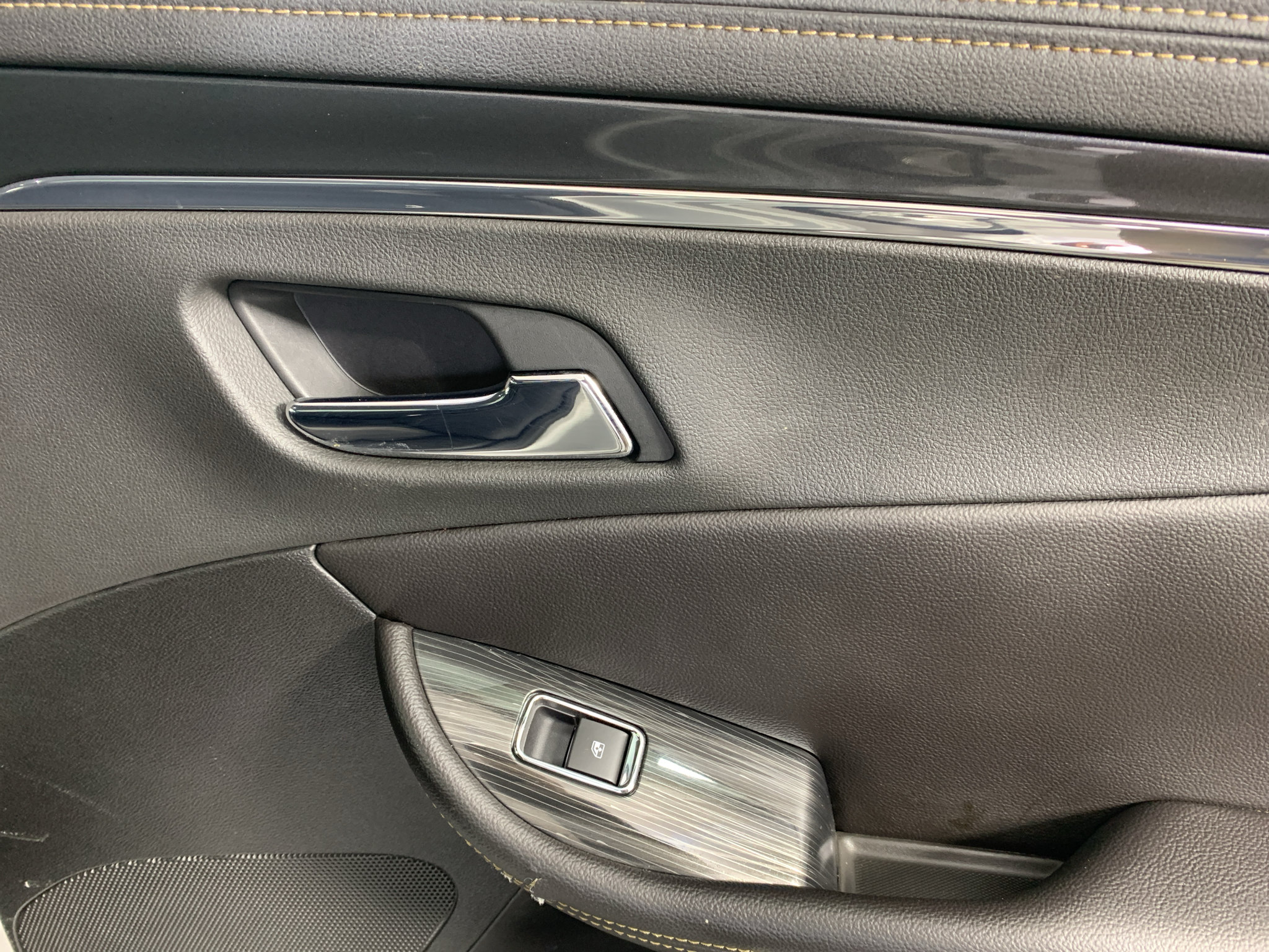 Used 2020 Chevrolet Impala Premier FWD image 32