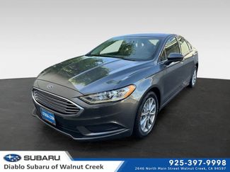 Used 2017 Ford Fusion SE FWD video 1