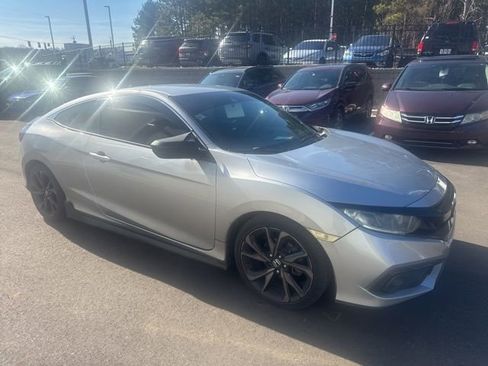 Used 2019 Honda Civic Sport image 3