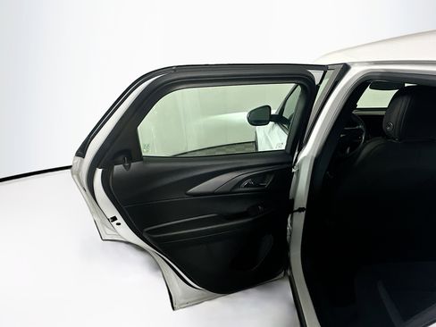 Used 2024 Chevrolet TrailBlazer LS image 26