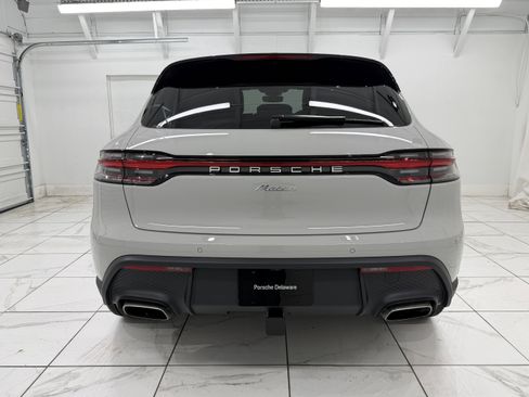 New 2026 Porsche Macan image 13