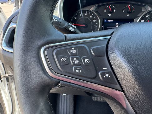 Used 2024 Chevrolet Equinox LT AWD/4WD image 18