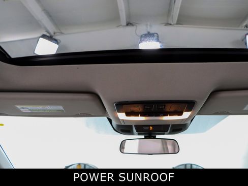 Used 2023 Nissan Rogue SV w/ SV Premium B Package FWD image 21