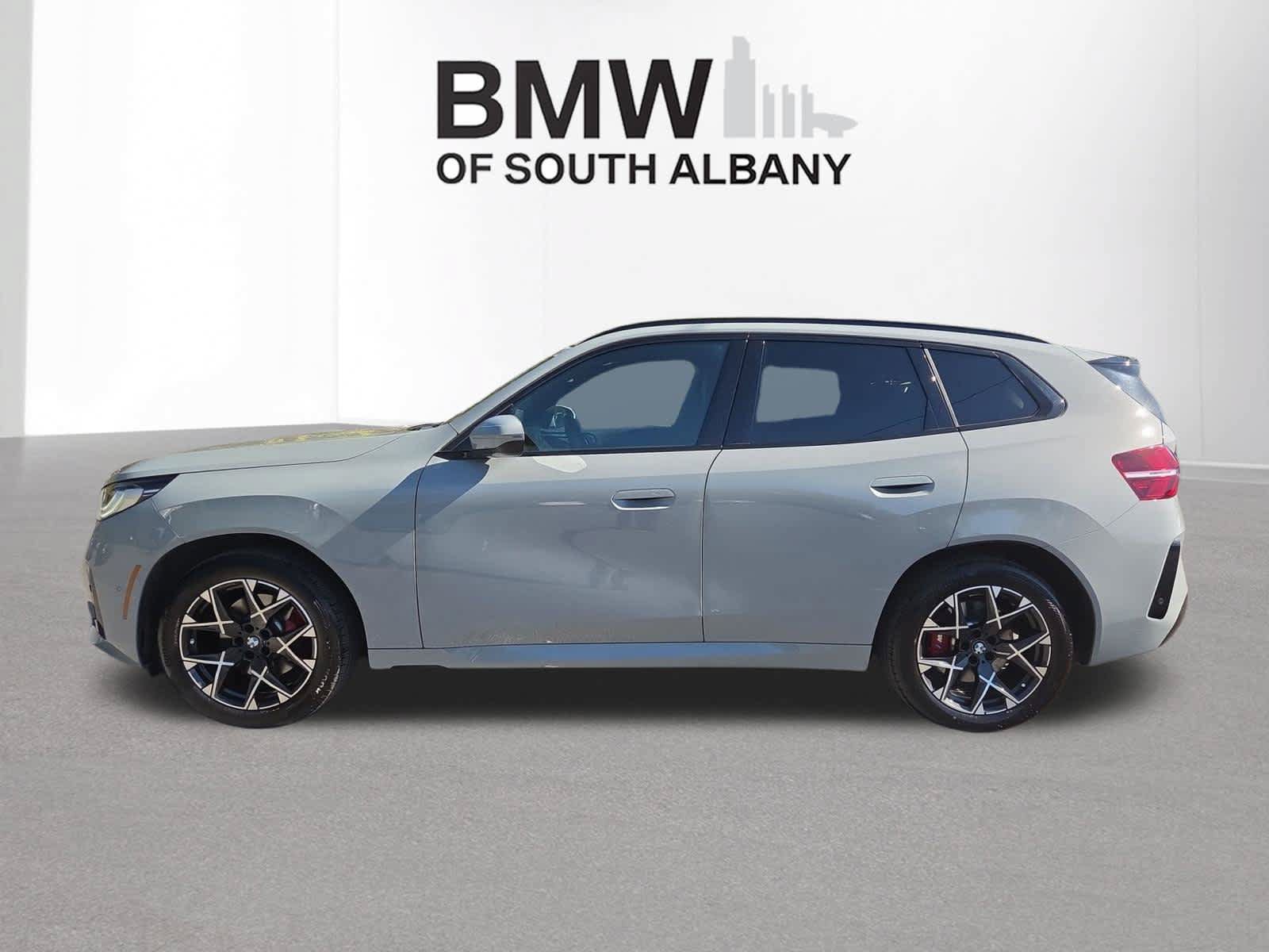Used 2026 BMW X3 xDrive30i w/ M Sport Package AWD/4WD image 2